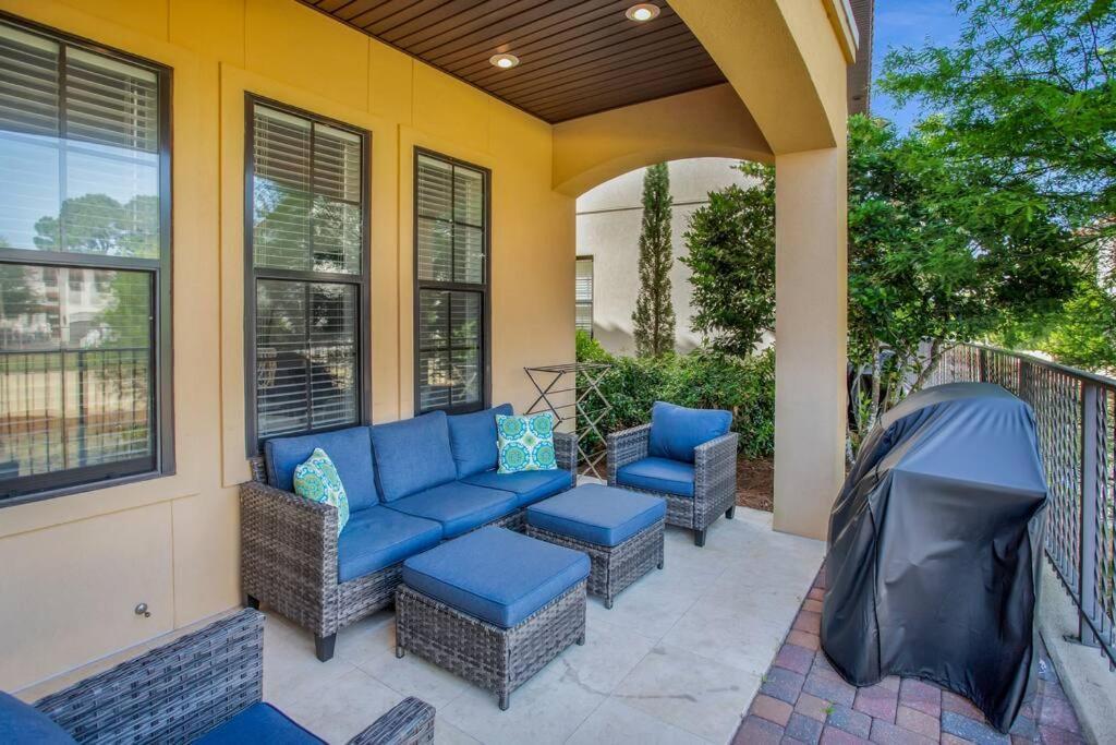 Large 4 Bedroom With Bunk Room And 2 Golf Carts! Destin Exterior foto