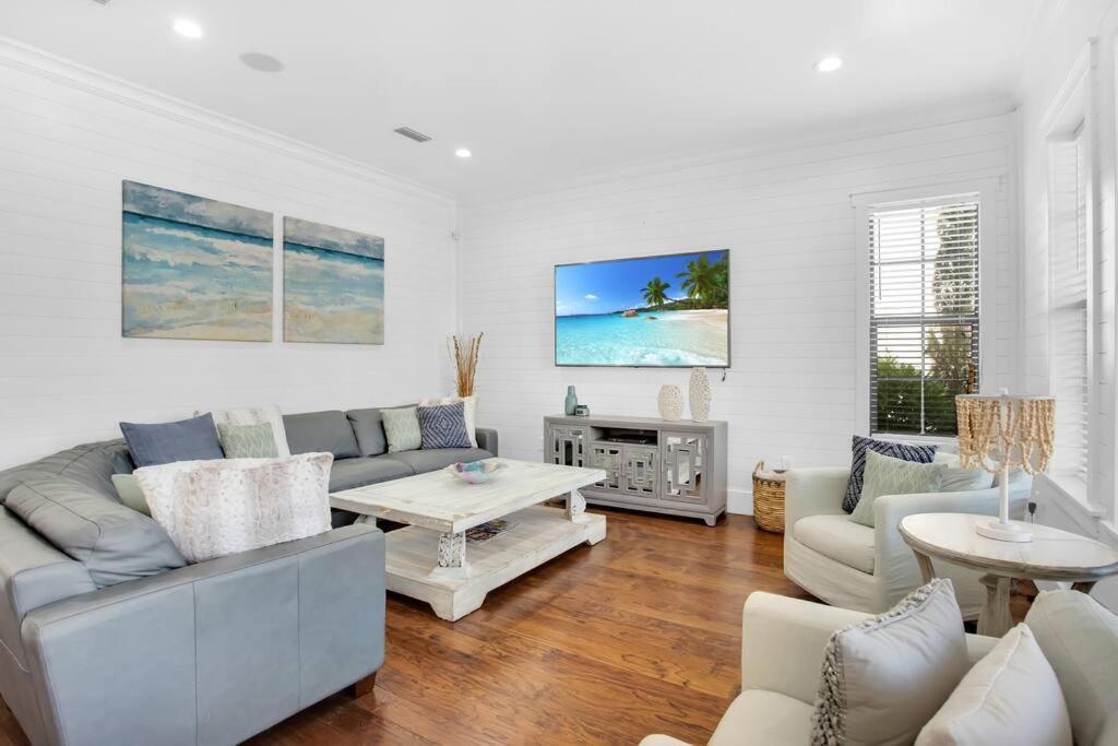 Large 4 Bedroom With Bunk Room And 2 Golf Carts! Destin Exterior foto
