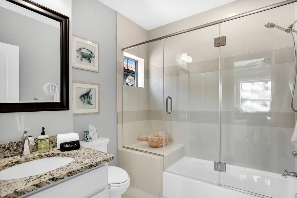 Large 4 Bedroom With Bunk Room And 2 Golf Carts! Destin Exterior foto