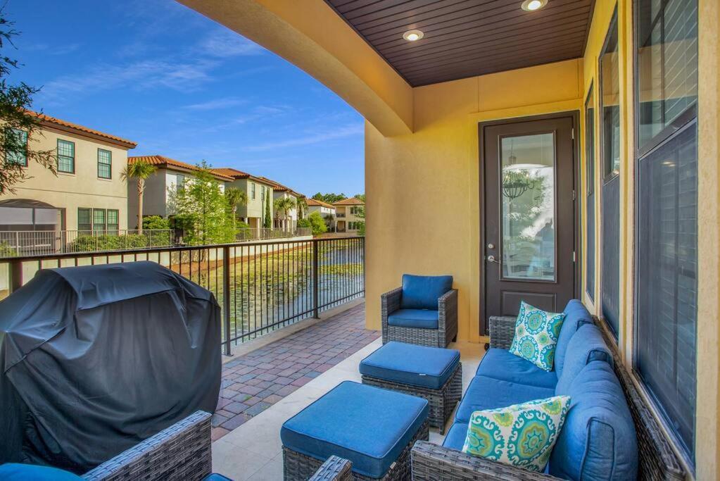 Large 4 Bedroom With Bunk Room And 2 Golf Carts! Destin Exterior foto
