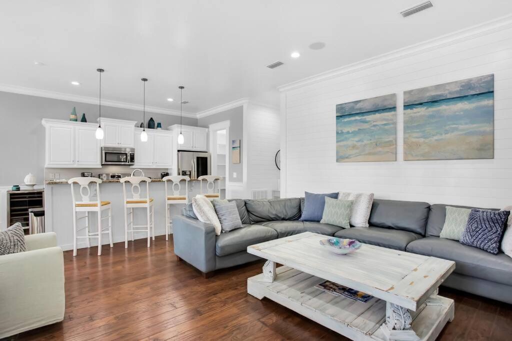 Large 4 Bedroom With Bunk Room And 2 Golf Carts! Destin Exterior foto
